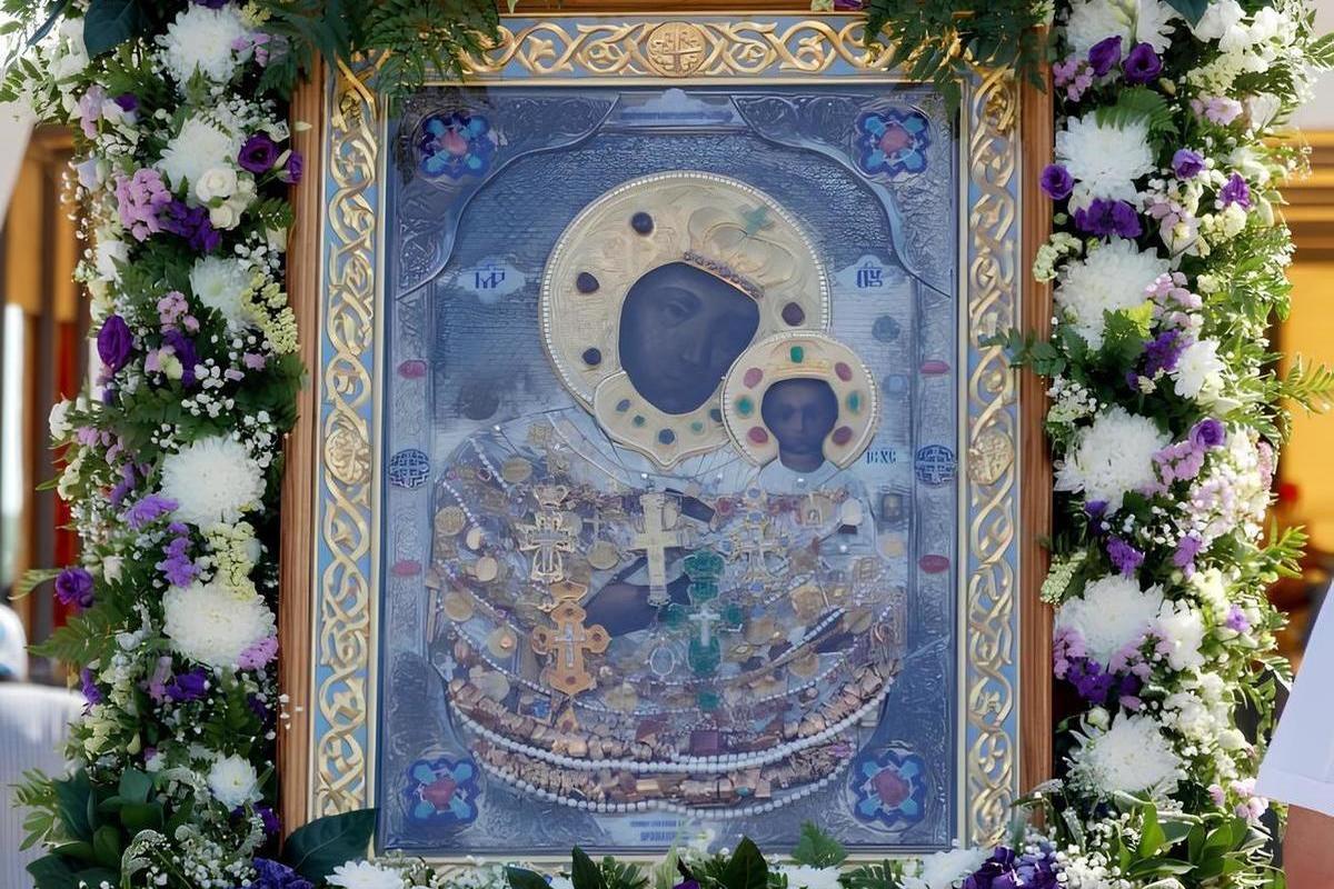 В Коренево Курской области прибыла чудотворная «Пряжевская» икона