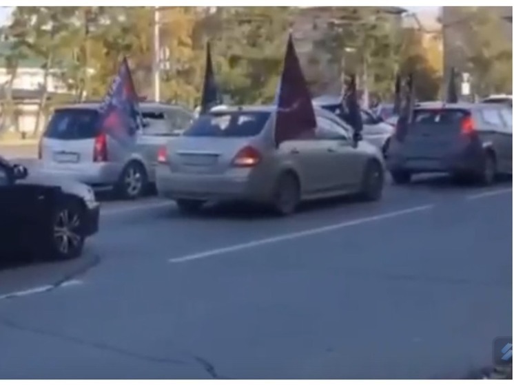 В Новосибирске прошел автопробег в память о Евгении Пригожине