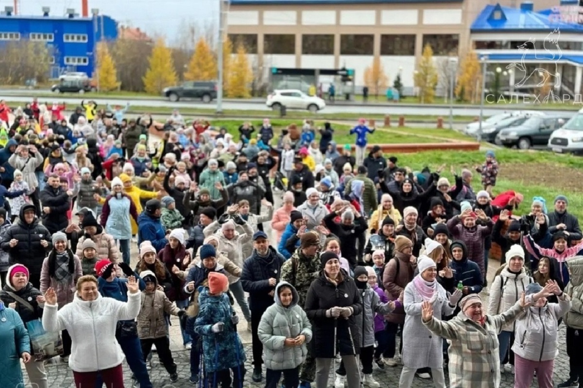В Салехарде ко Всероссийскому дню ходьбы присоединились 400 человек