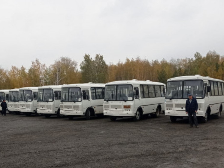 Рекордное число автобусов получат районы Новосибирской области до конца 2023 года