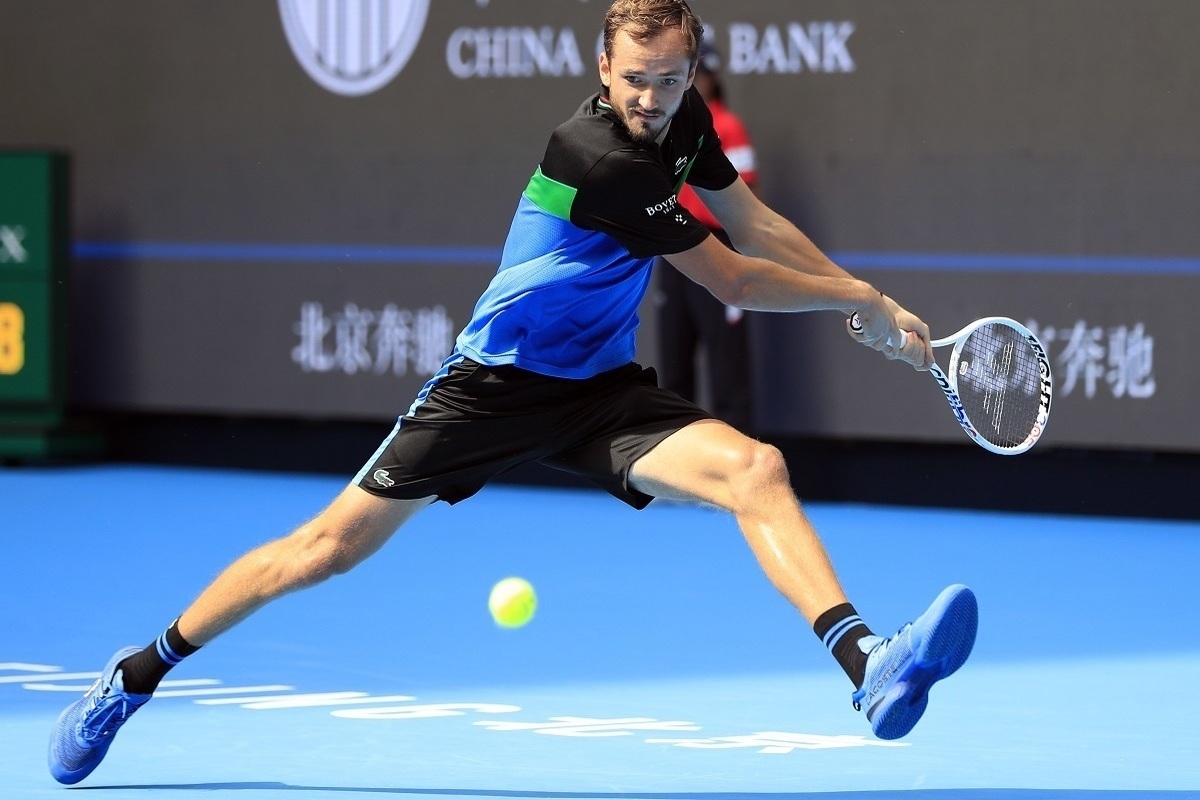 Российские теннисисты успешно выступают на турнирах в Китае