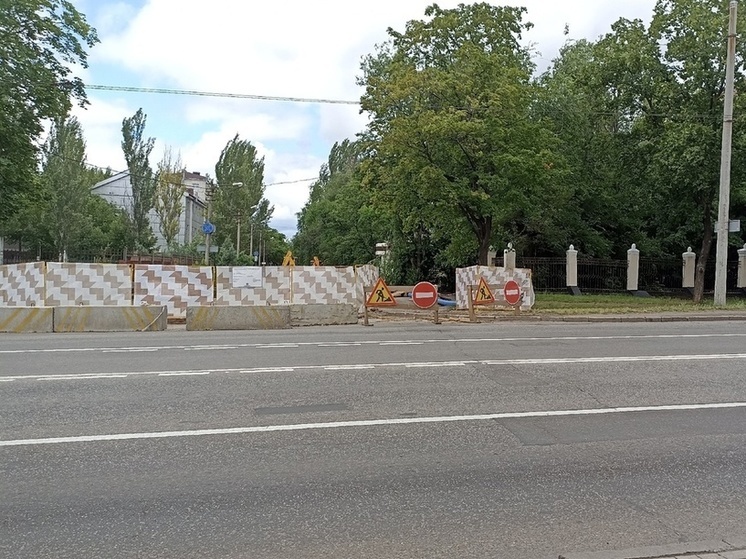 На путепроводе ДНР-Антрацит временно ограничено движение