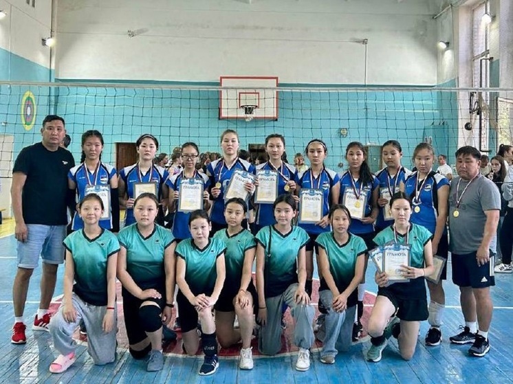 Волейболистки из Калмыкии победили на междугороднем турнире