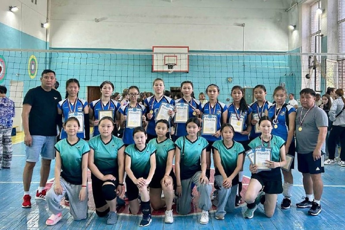 Волейболистки из Калмыкии победили на междугороднем турнире