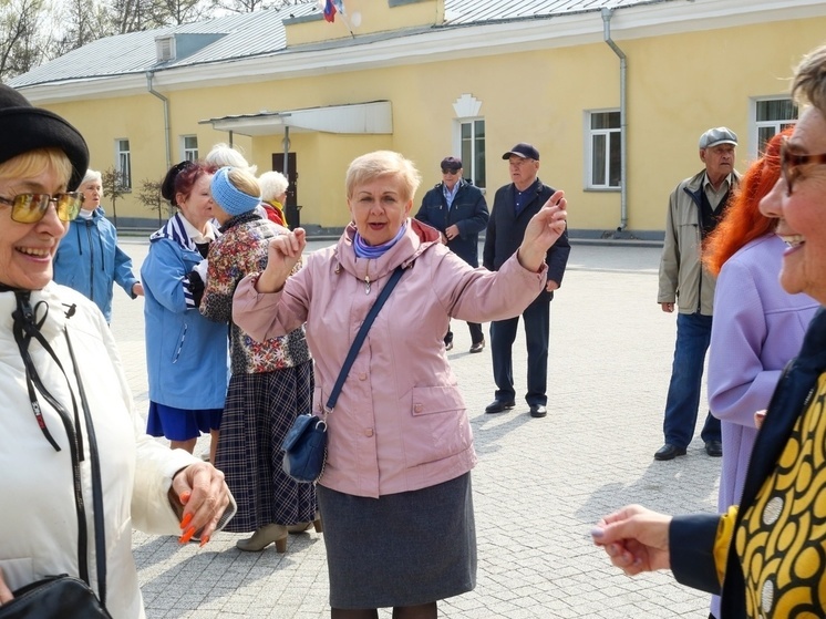 Новосибирским пенсионерам бесплатно покажут советские фильмы на большом экране