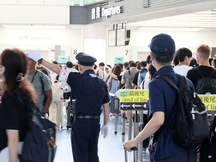 Российские пенсионерки пожаловались на унижения в аэропорту Токио