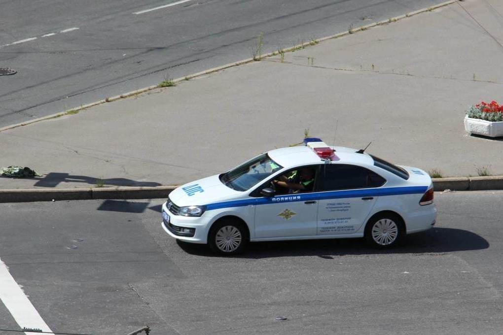Начальника ГИБДД Московского района задержали за взятки поездками в такси