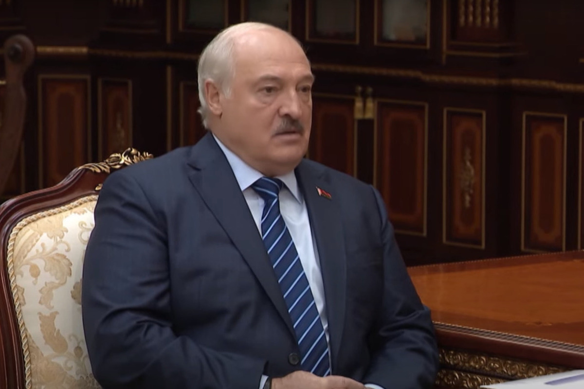 Лукашенко обсудит с Путиным проект железной дороги из Белоруссии в Петербург