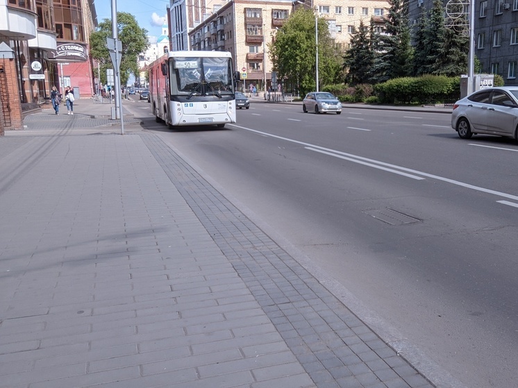 В Красноярске высадили из автобуса 7-летнюю девочку по непонятным причинам