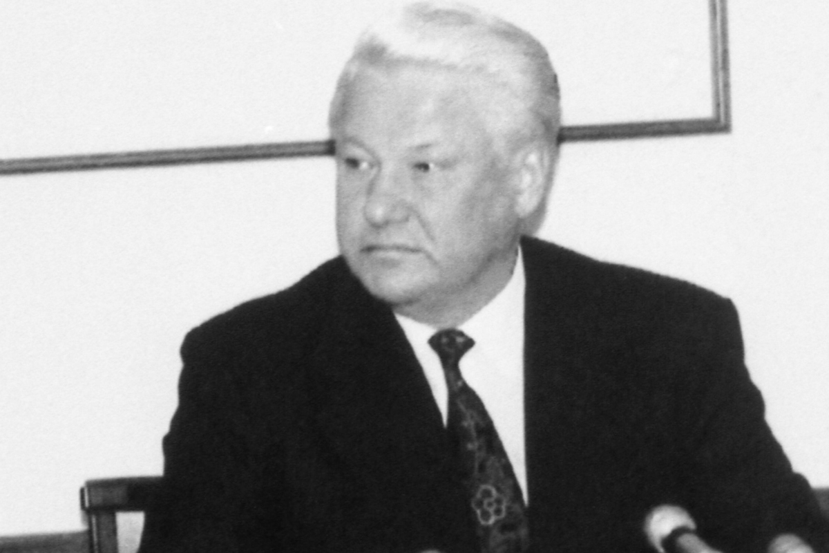 Первая кровь октября 1993 года: почему «МК» был на стороне Ельцина - МК