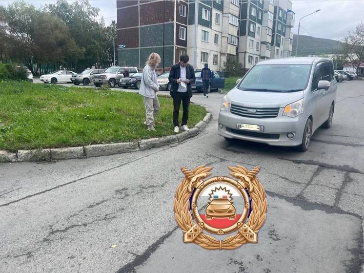 Водитель Toyota Noah сбил школьника в Южно-Сахалинске