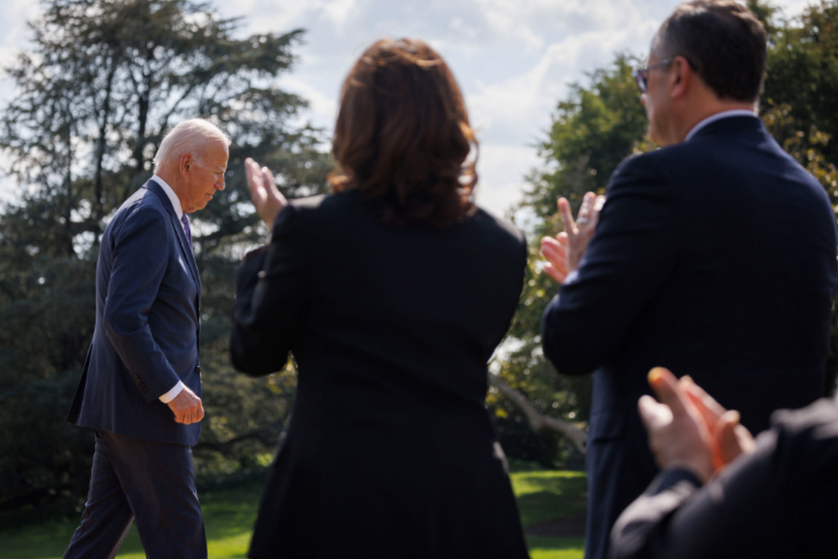 Blinken: Biden wants to avoid direct conflict with Russia over Ukraine