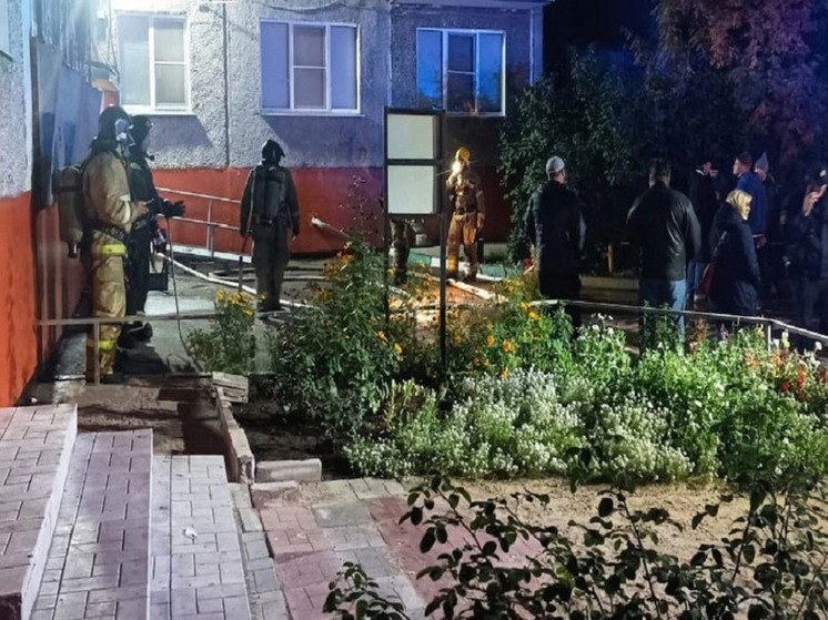 В Новосибирске женщина погибла во время пожара на Кропоткина