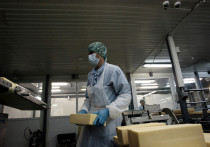 Петербургский бизнесмен Александр Вознесенский выкупил 99,9 % акций завода по производству плавленых сыров «Карат». Он находится в Москве, пишут «Ведомости».