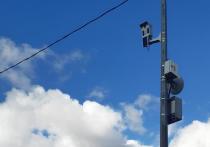 Более 350 тысяч нарушений платной парковки выявили камеры фото- и видеофиксации на улице Рубинштейна. Уточняется, что это данные за сентябрь, сообщили в пресс-службе комитета по транспорту.
