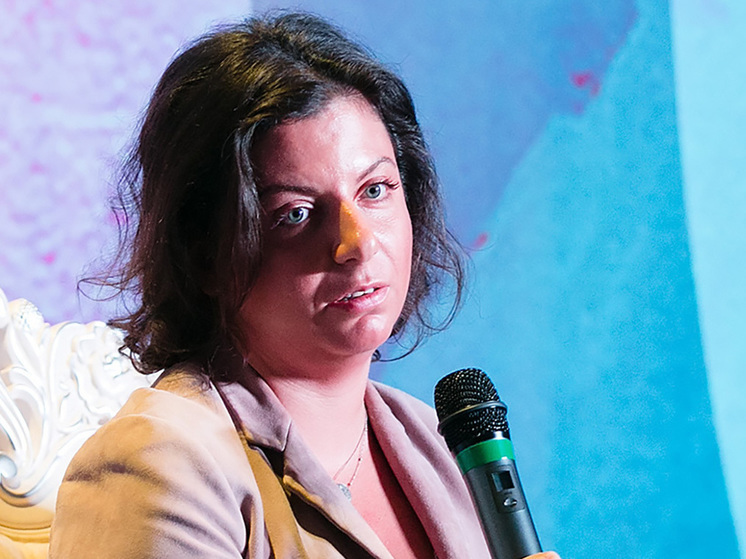 Симоньян написала заявление против критика ее слов о ядерном взрыве над Сибирью