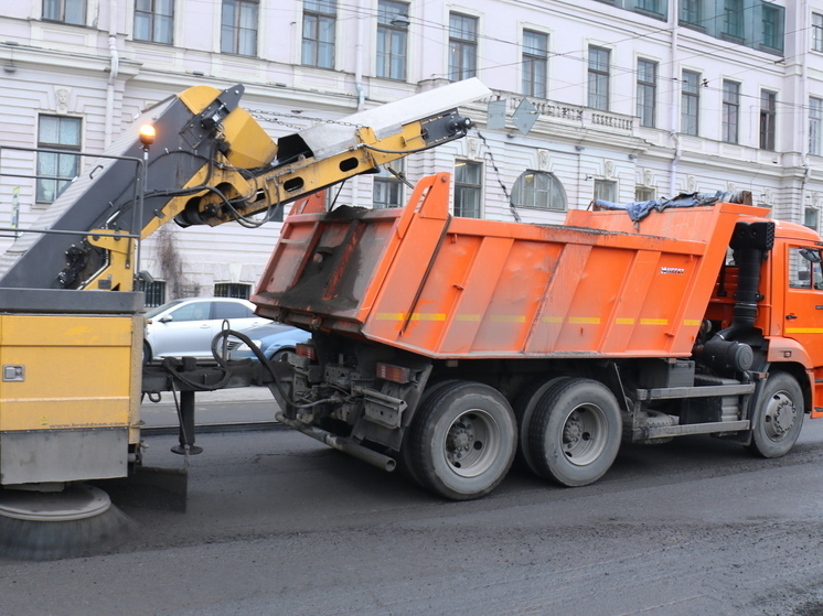 Движение на Кронштадтском шоссе ограничат с 6 октября до 12 ноября