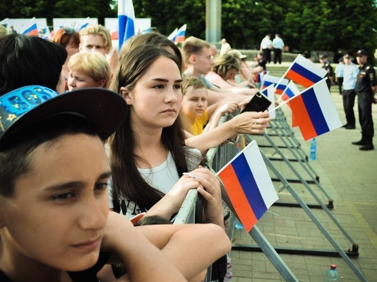 Министерство молодежной политики ДНР привлекло к работе более ста тысяч человек