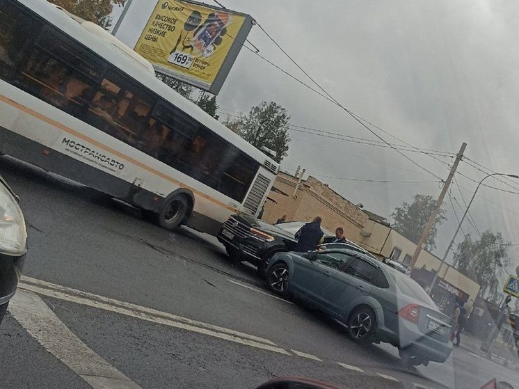 В Ногинске произошло ДТП с рейсовым автобусом