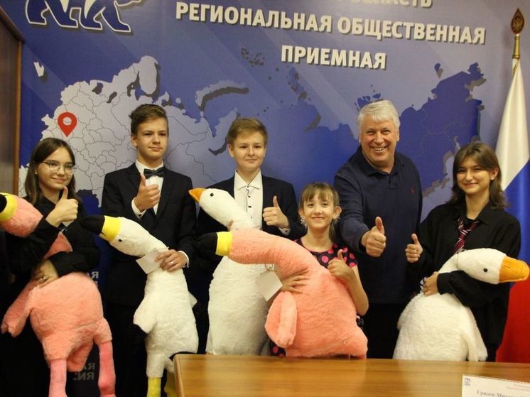 Николай Воробьев заявил о готовности «Единой России» поощрить инициативы детей