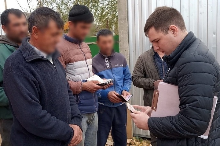 Костромская полиция продолжает шерстить трудолюбивых мигрантов