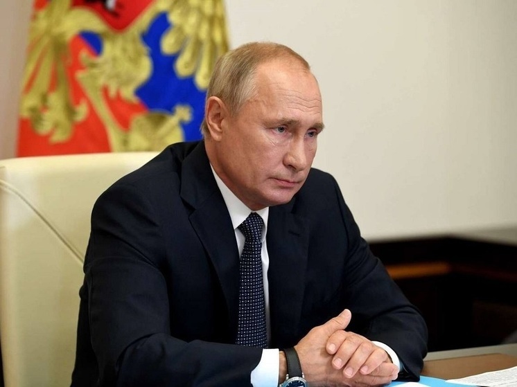 Мэр Смоленска поздравил Президента России с днём рождения