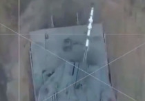 Телеграм-канал «Московский комсомолец: главное сегодня» опубликовал видео, распространенное боевиками движения ХАМАС, на котором снят улар по израильскому танку «Меркава»