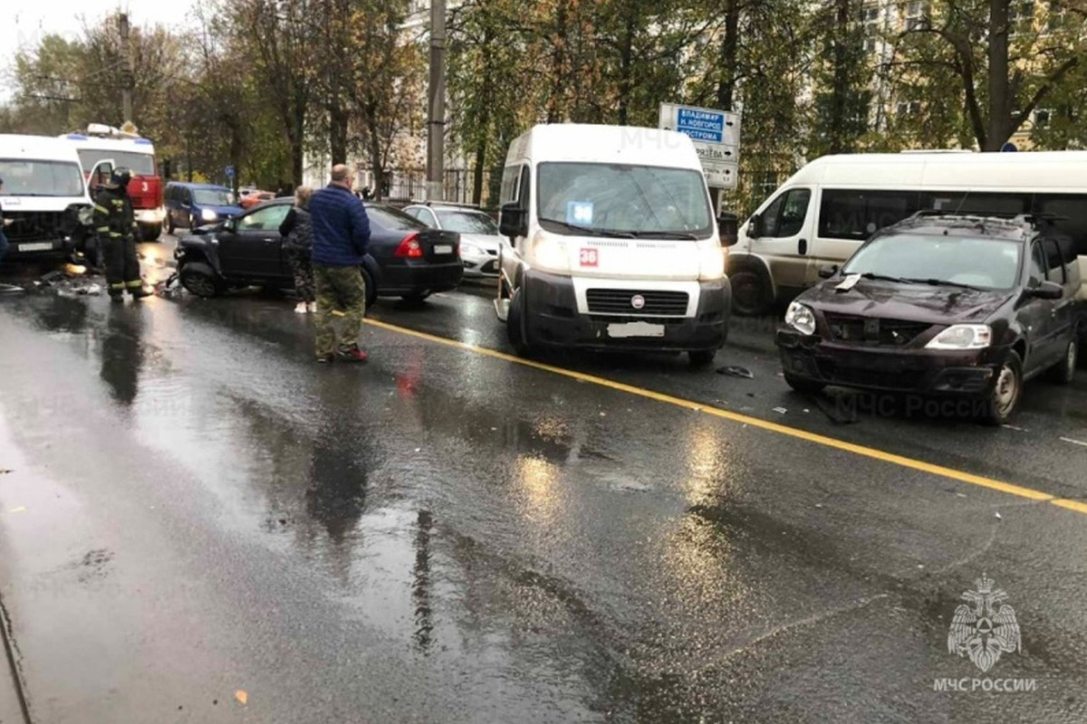 В Иванове 7 октября в ДТП получили травмы как минимум три пассажира  маршрутки - МК Иваново