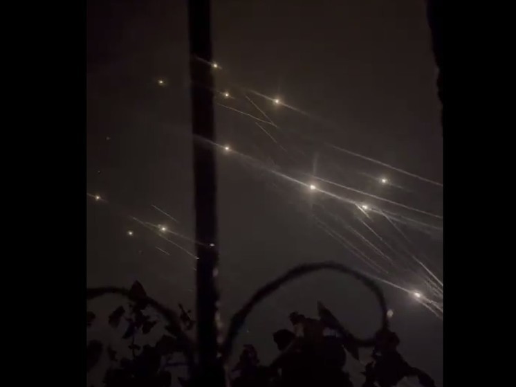 Движение ХАМАС выпустило по Тель-Авиву 150 ракет, есть раненые