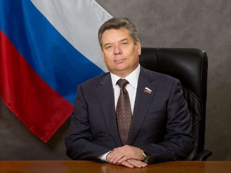 Николай Воробьев поздравил Владимира Путина с днем рождения