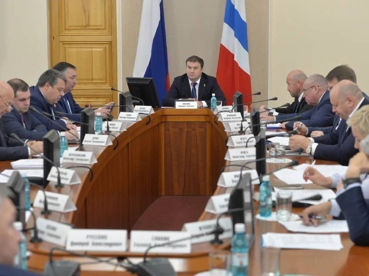 Губернатор Омской области Хоценко поручил проконтролировать строительство по нацпроектам