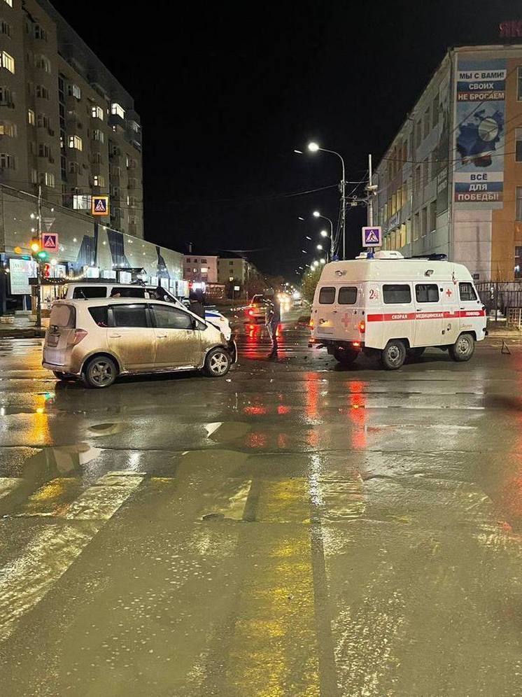 В Якутске произошло ДТП с участием машины скорой помощи
