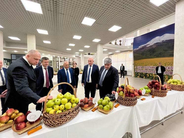 Кабардино-Балкария - в пятерке лидирующих регионов России по сбору плодов и ягод