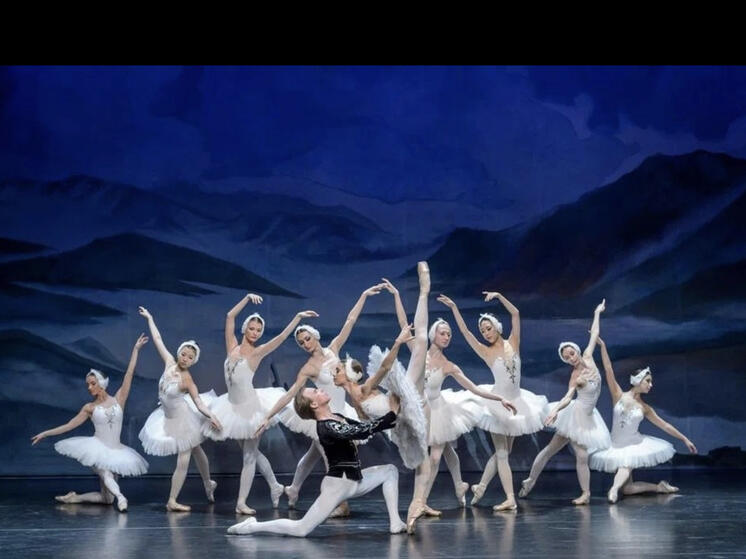 24 октября в Смоленском драмтеатре дадут балет Лебединое озеро