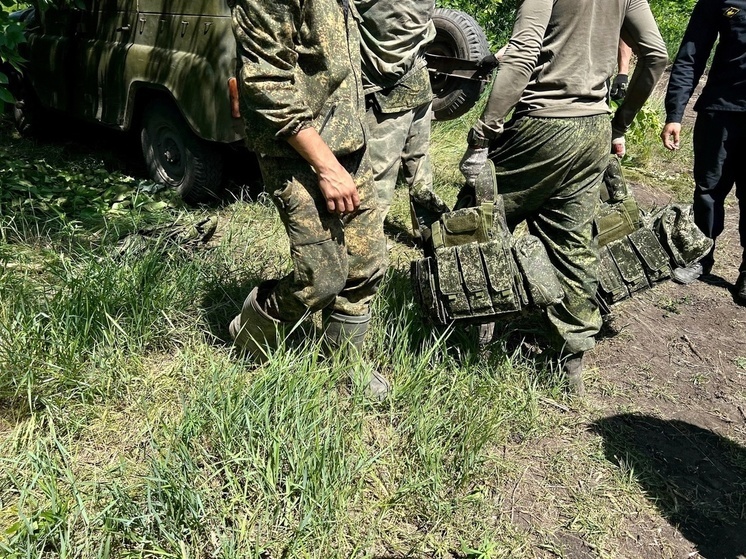 Большой гуманитарный груз для участников СВО собирают в Ливенском районе Орловской области