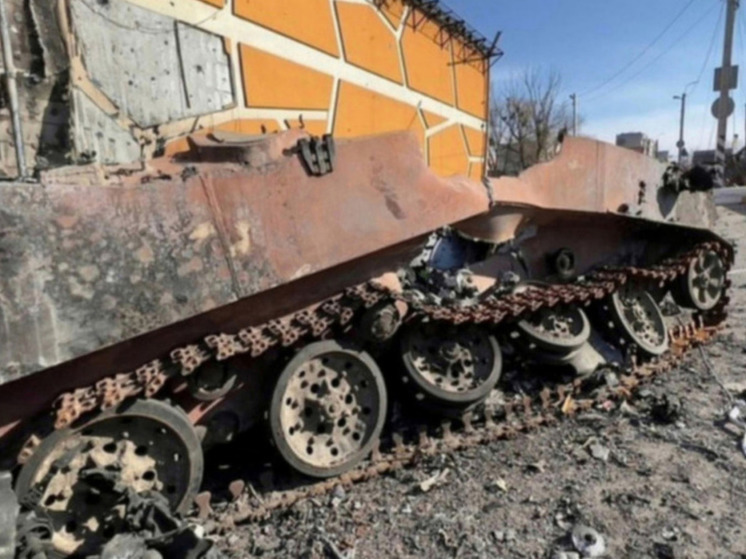 Экс-сотрудник ЦРУ Джонсон: Россия заманила ВСУ в котел под Купянском