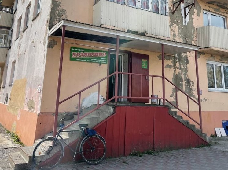 Тело пожилого мужчины обнаружили в магазине на Сахалине