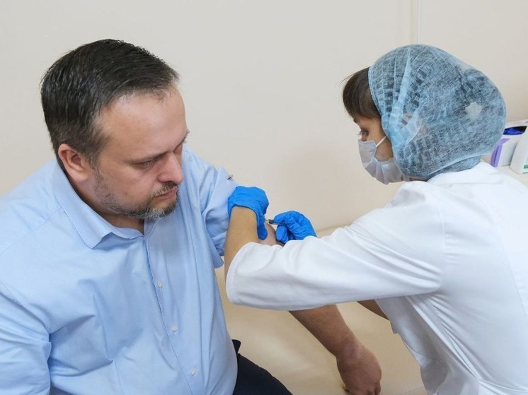Андрей Никитин призвал новгородцев сделать прививку от гриппа
