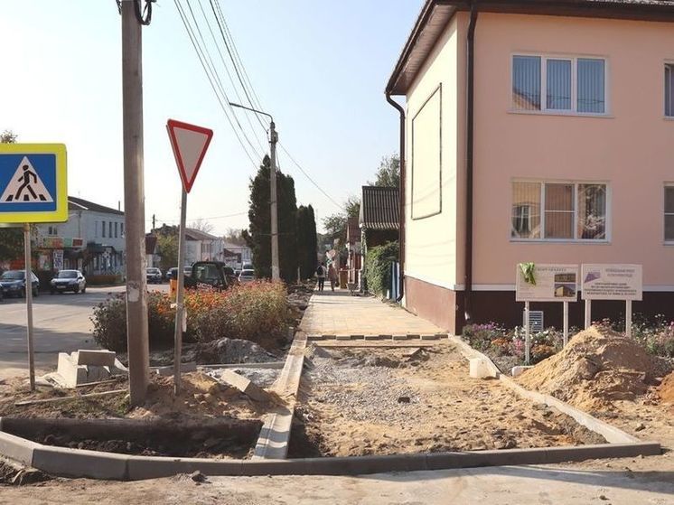 Улицу Советскую капитально ремонтируют в Малоархангельске Орловской области