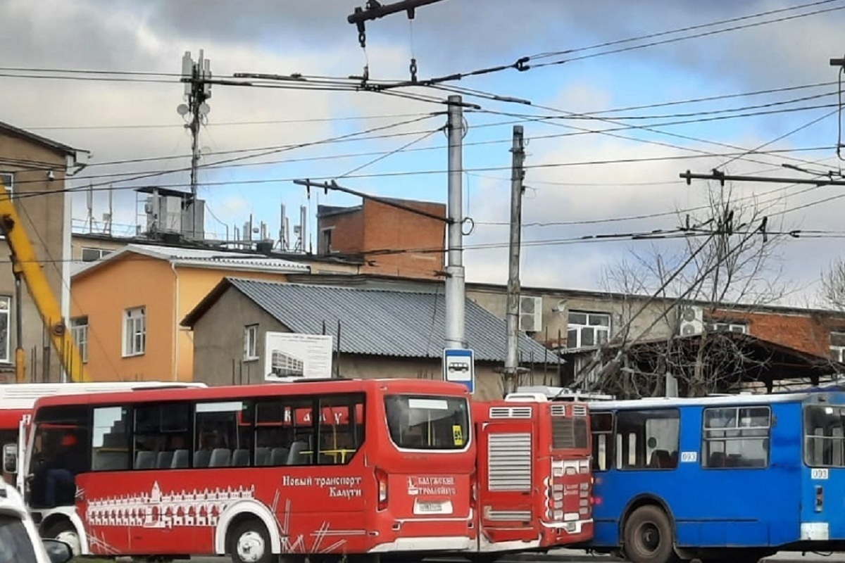 На Правый берег Калуги с 1 декабря запустят новые большие автобусы