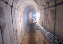 Палестинские ресурсы опубликовали видео с подземными туннелями боевиков. На кадрах видно, что там на хранении находятся ракеты, с помощью которых ХАМАС наносит удары по территории Израиля.