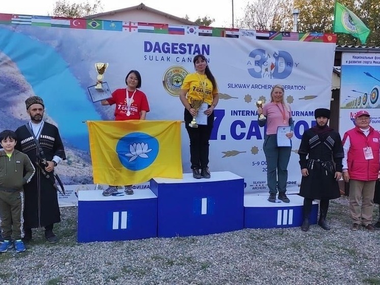 Лучница из Калмыкии первой привезла домой звание мастера спорта по стрельбе из лука