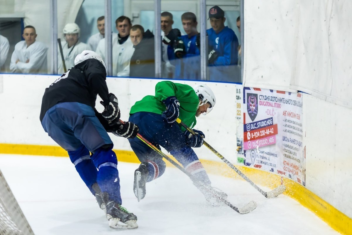 Arctic Cup Hockey