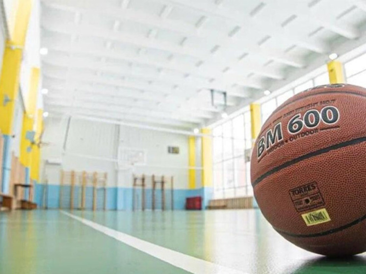 Шесть школьных спортзалов планируют построить в селах Чукотки