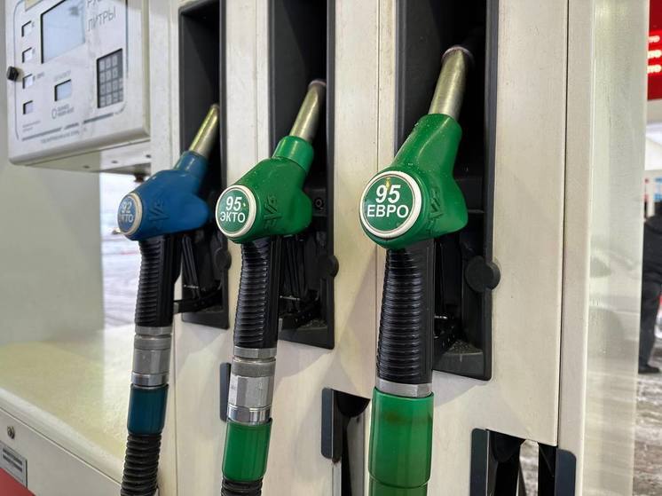 Цены на бензин в Калининграде за год «взлетели» на 8%