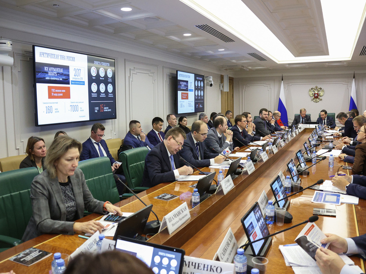 Мурманская область получит почти 3 млрд рублей на поддержку фонда ОМС