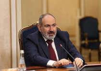 Ереванский премьер демонстрирует прагматизм – и отчаянное стремление выжить

