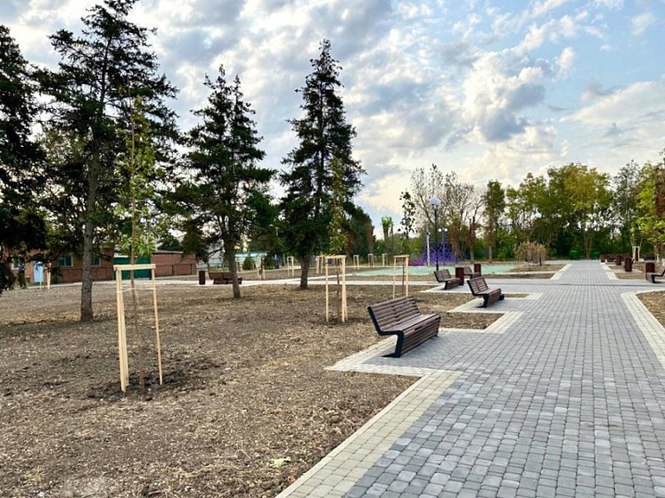 В станице Челбасской Каневского района благоустроили парк