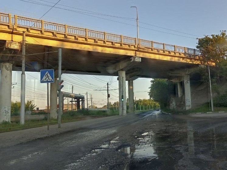 В Саратове полтора года будут ремонтировать путепровод «Алтынский»