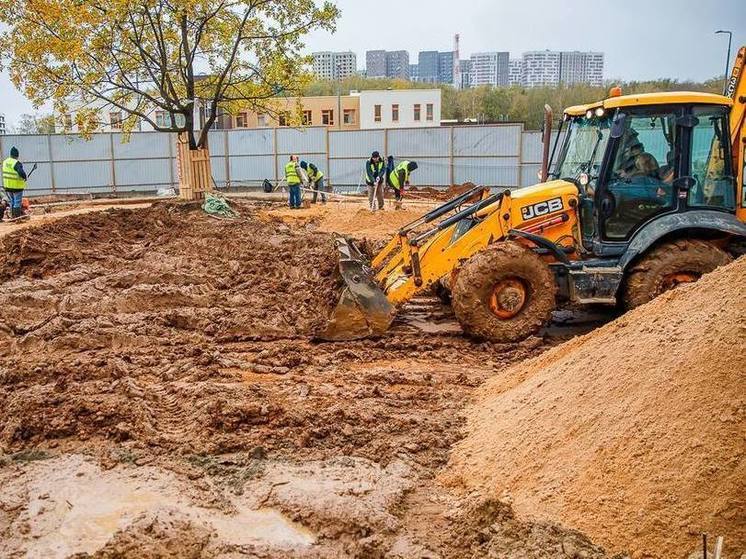На месте «синего домика» в Одинцово начали обустраивать сквер